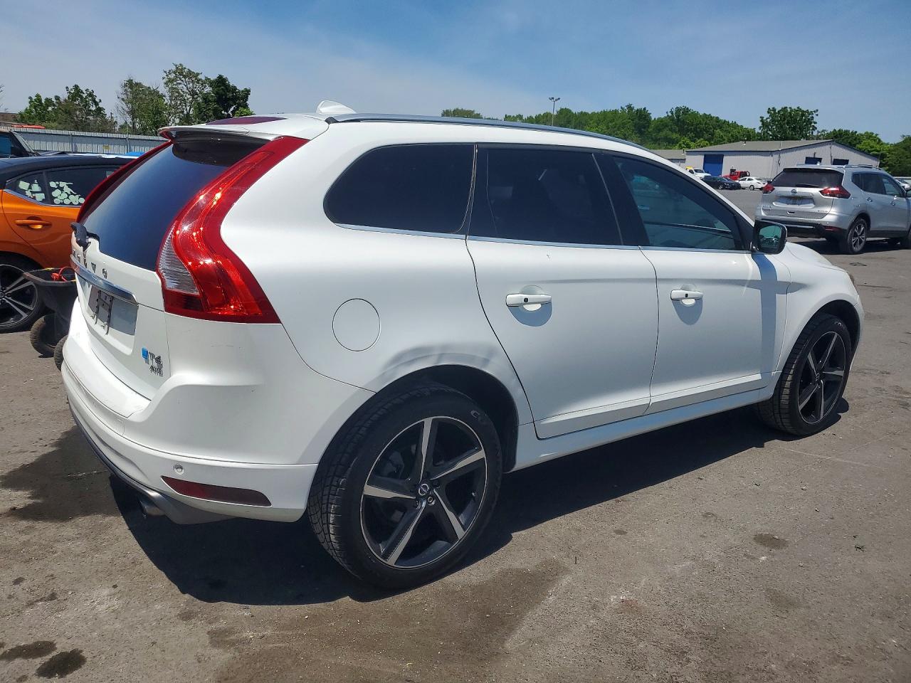 Volvo XC60 T6 R-design Platinum