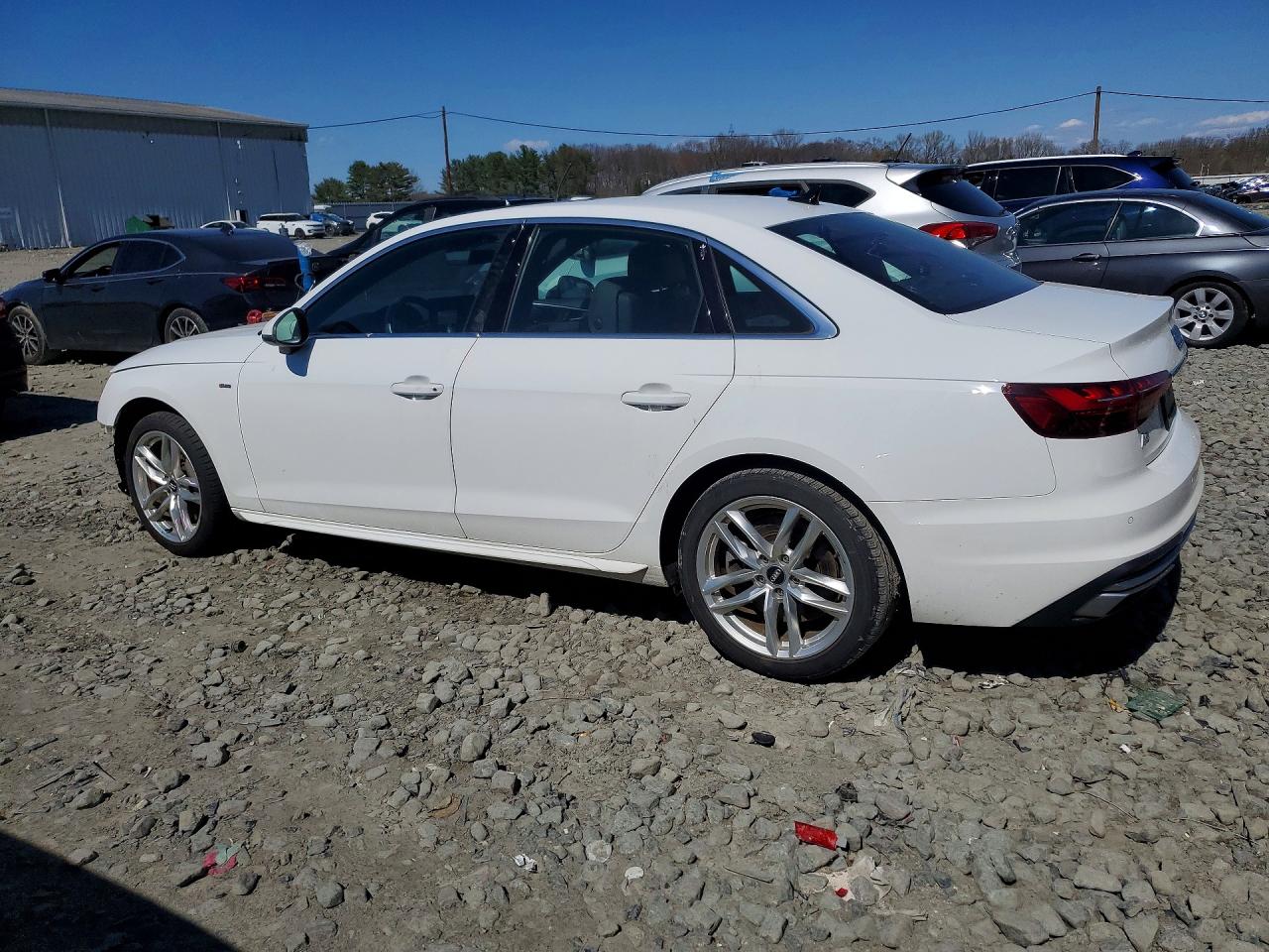 Audi A4 Premium 45