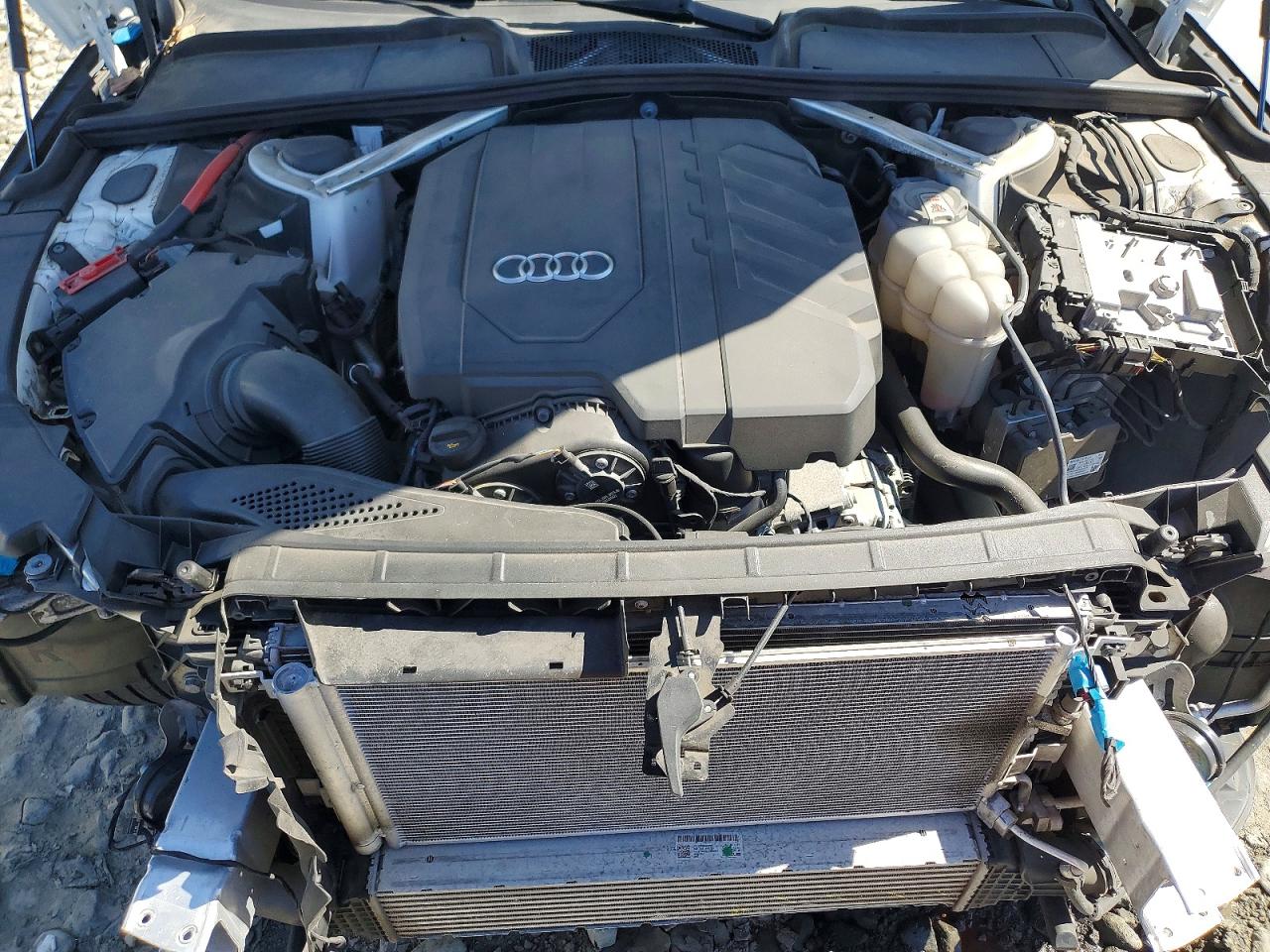 Audi A4 Premium 45