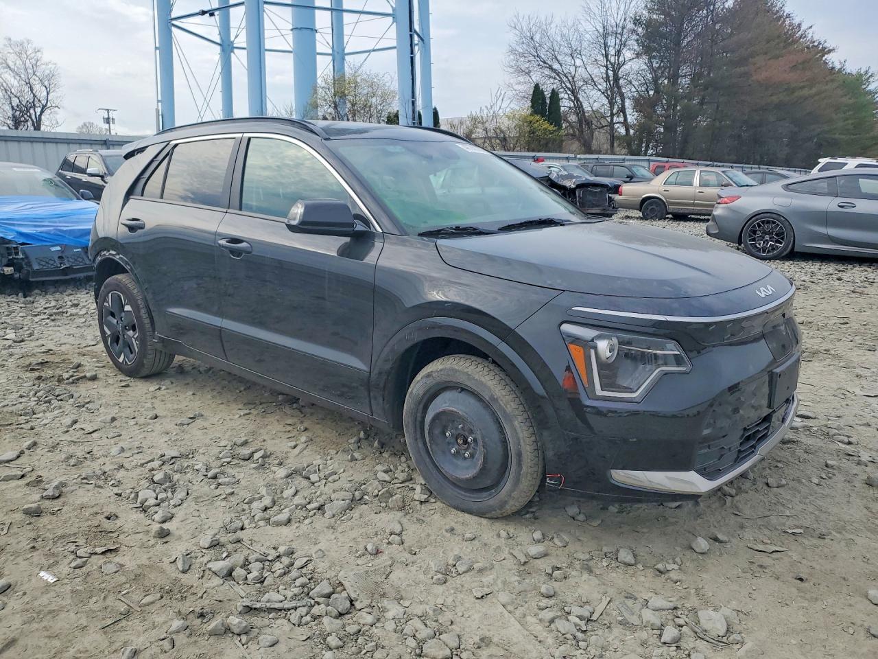 Kia Other Wind