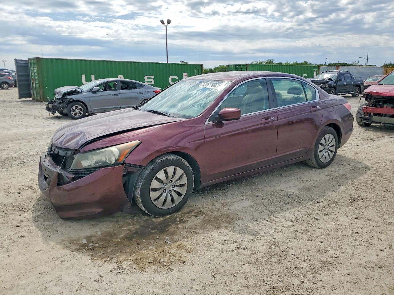 Salvage Honda Accord Image