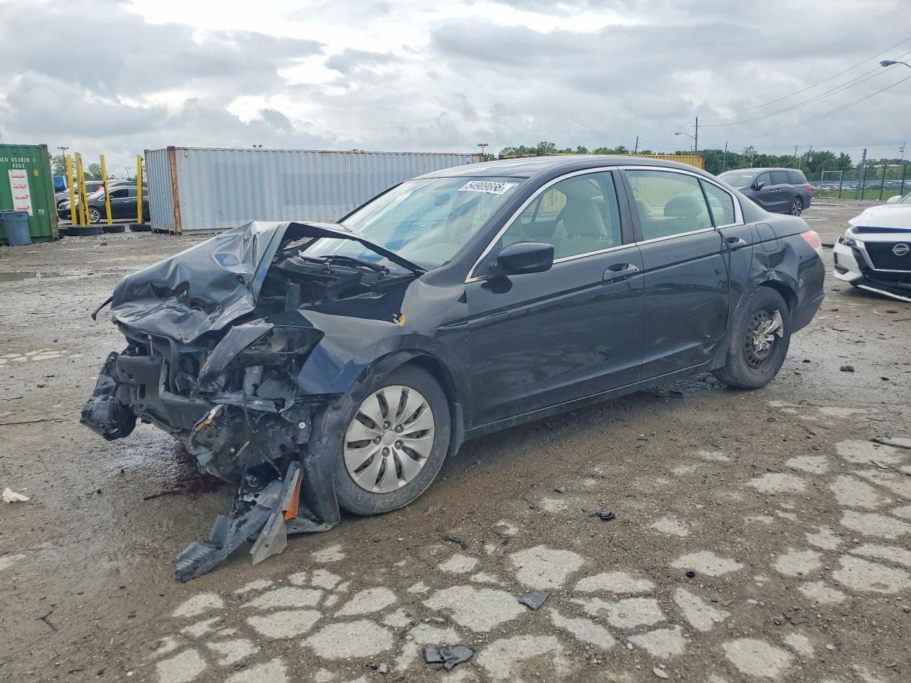 Salvage Honda Accord Image