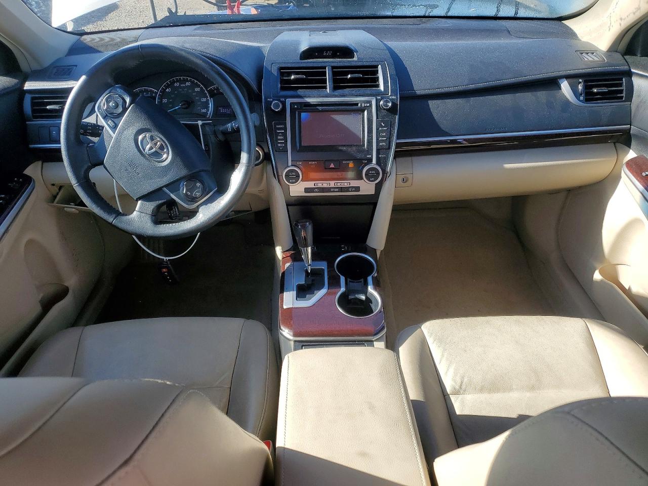 Toyota Camry Xle V6