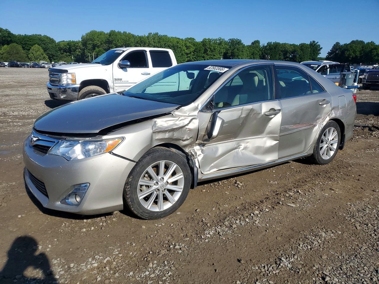 Salvage Toyota Camry Image