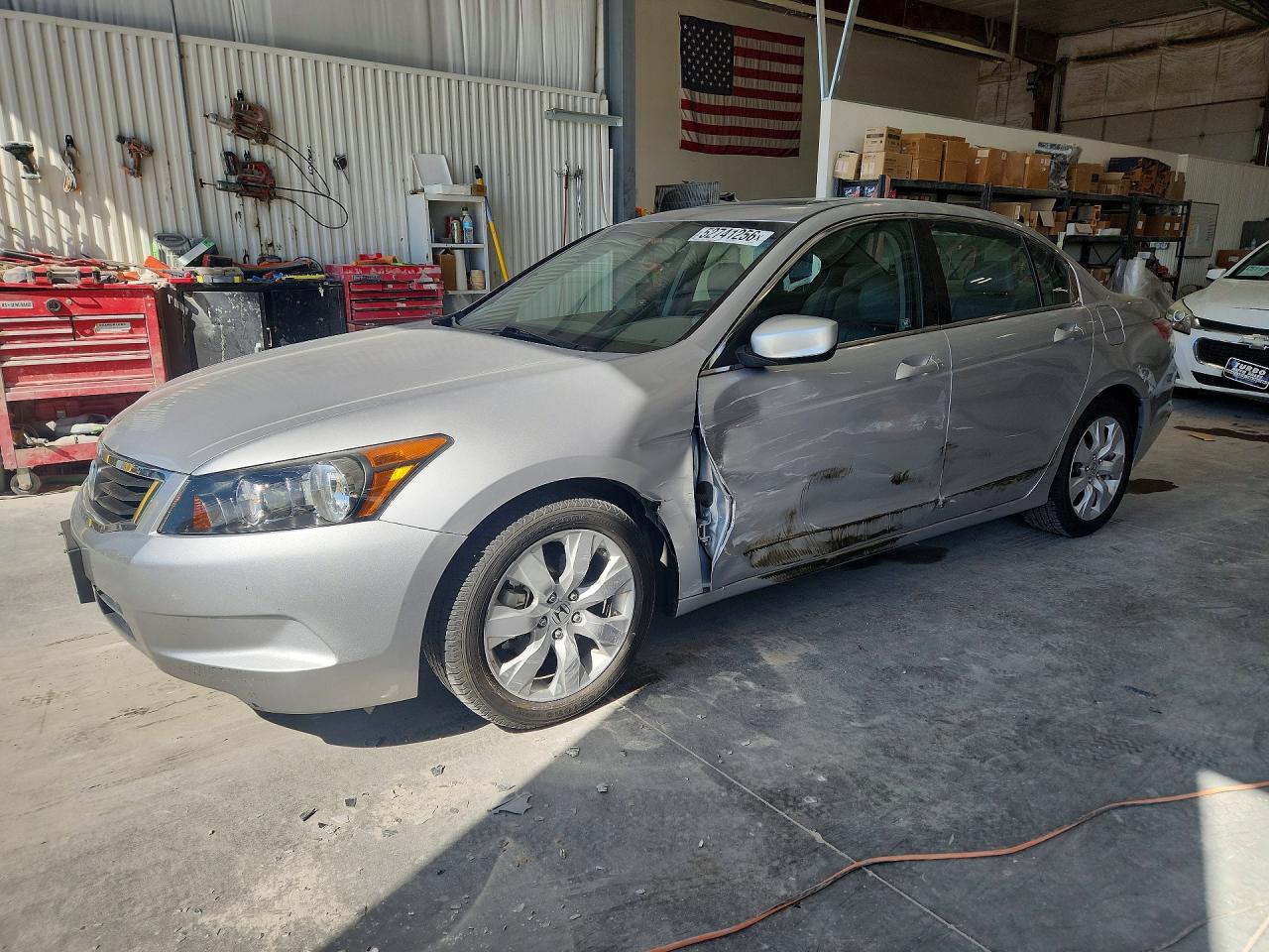 Salvage Honda Accord Image
