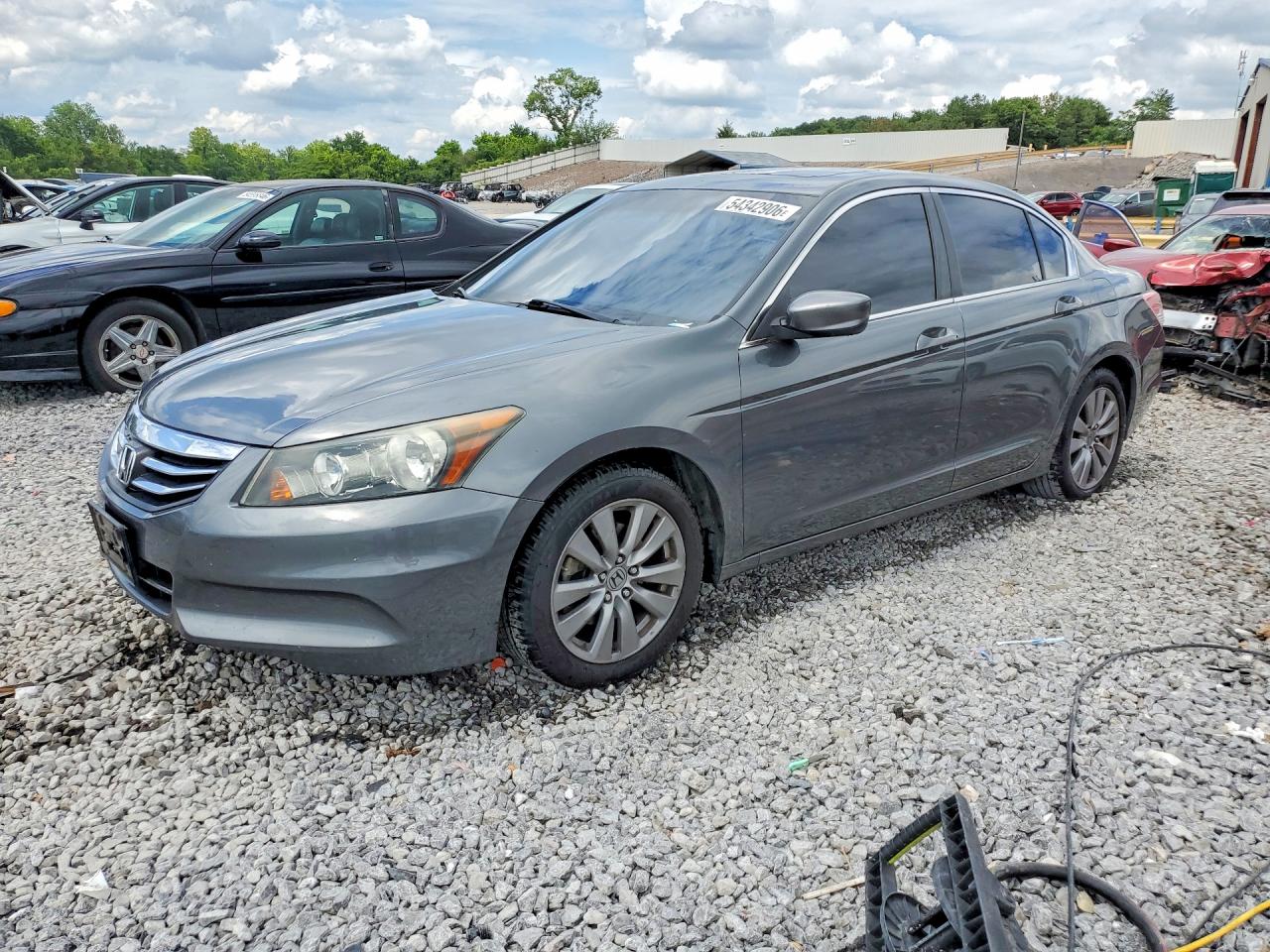 Salvage Honda Accord Image