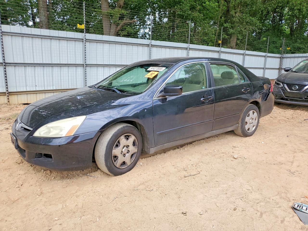 Salvage Honda Accord Image