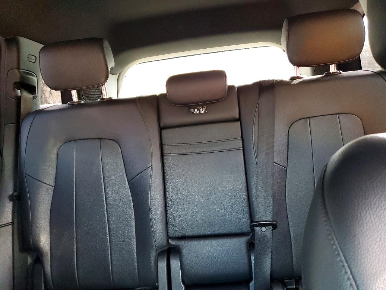 Mercedes-Benz GLB 250