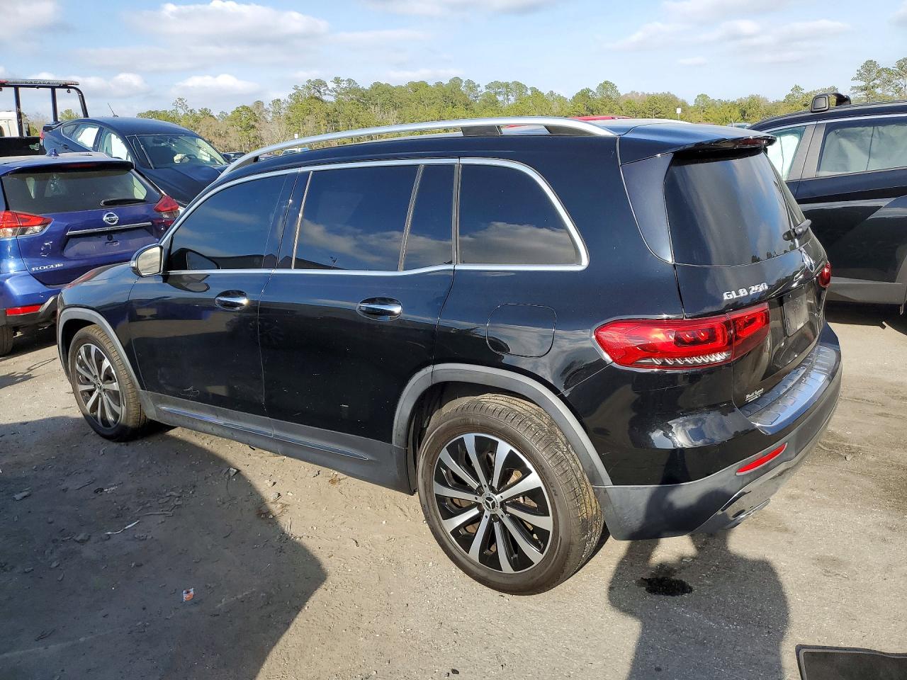Mercedes-Benz GLB 250