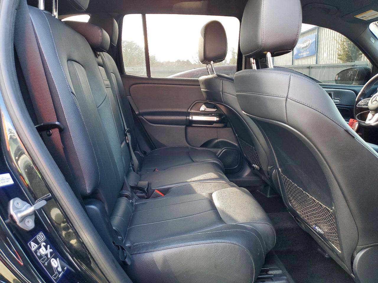 Mercedes-Benz GLB 250