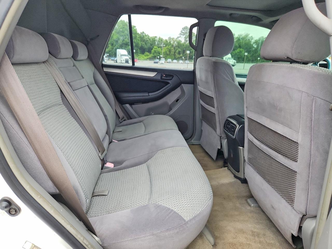 Toyota 4Runner Sr5