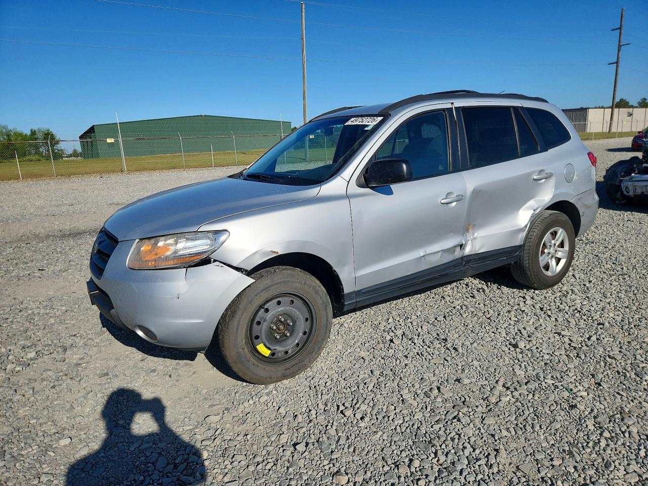 Salvage Hyundai SANTA FE Image