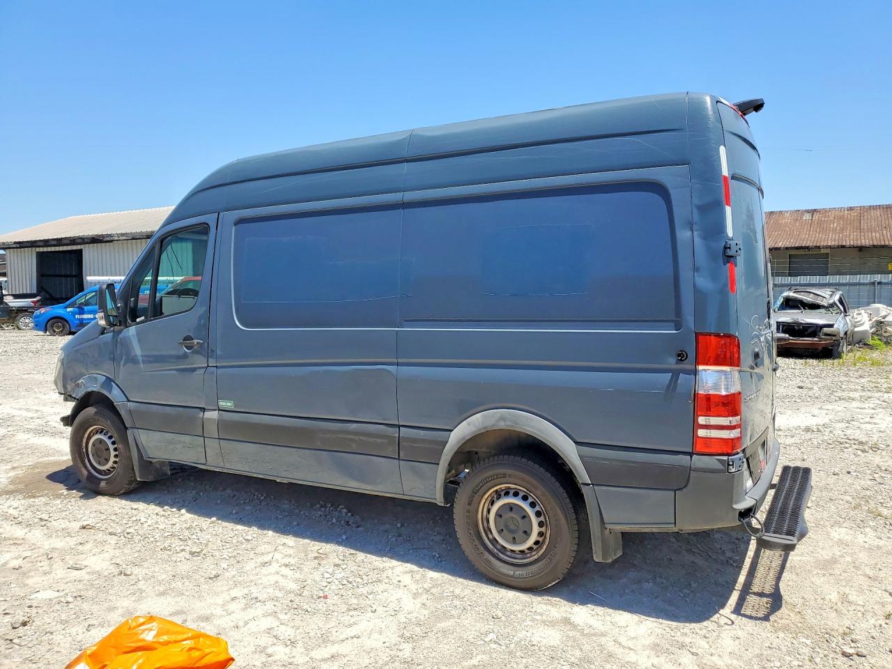 Mercedes-Benz Sprinter 2500