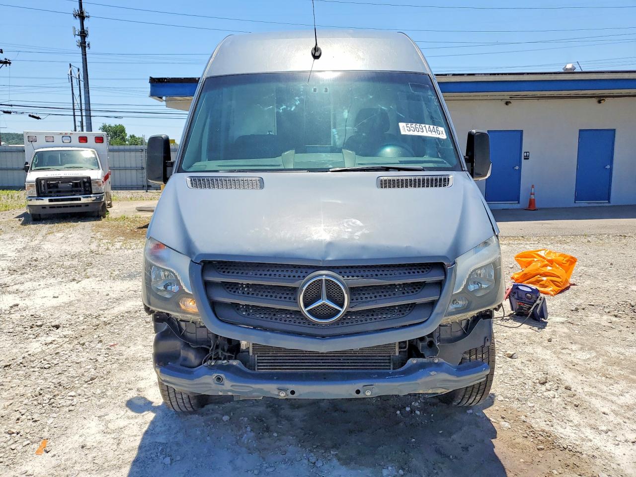 Mercedes-Benz Sprinter 2500