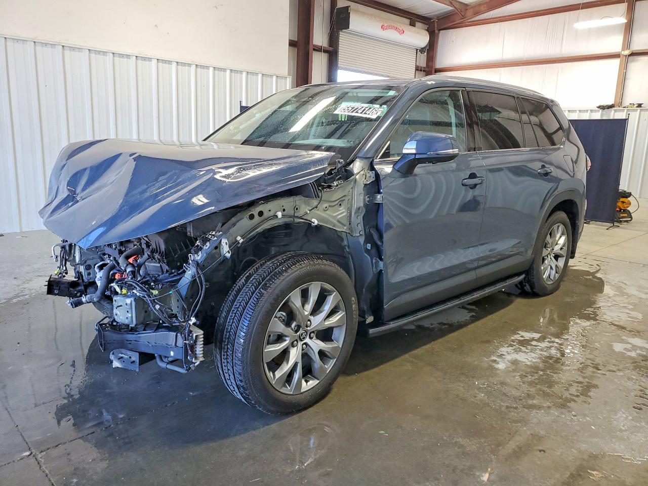 Salvage Toyota Grand Highlander Hybrid Image