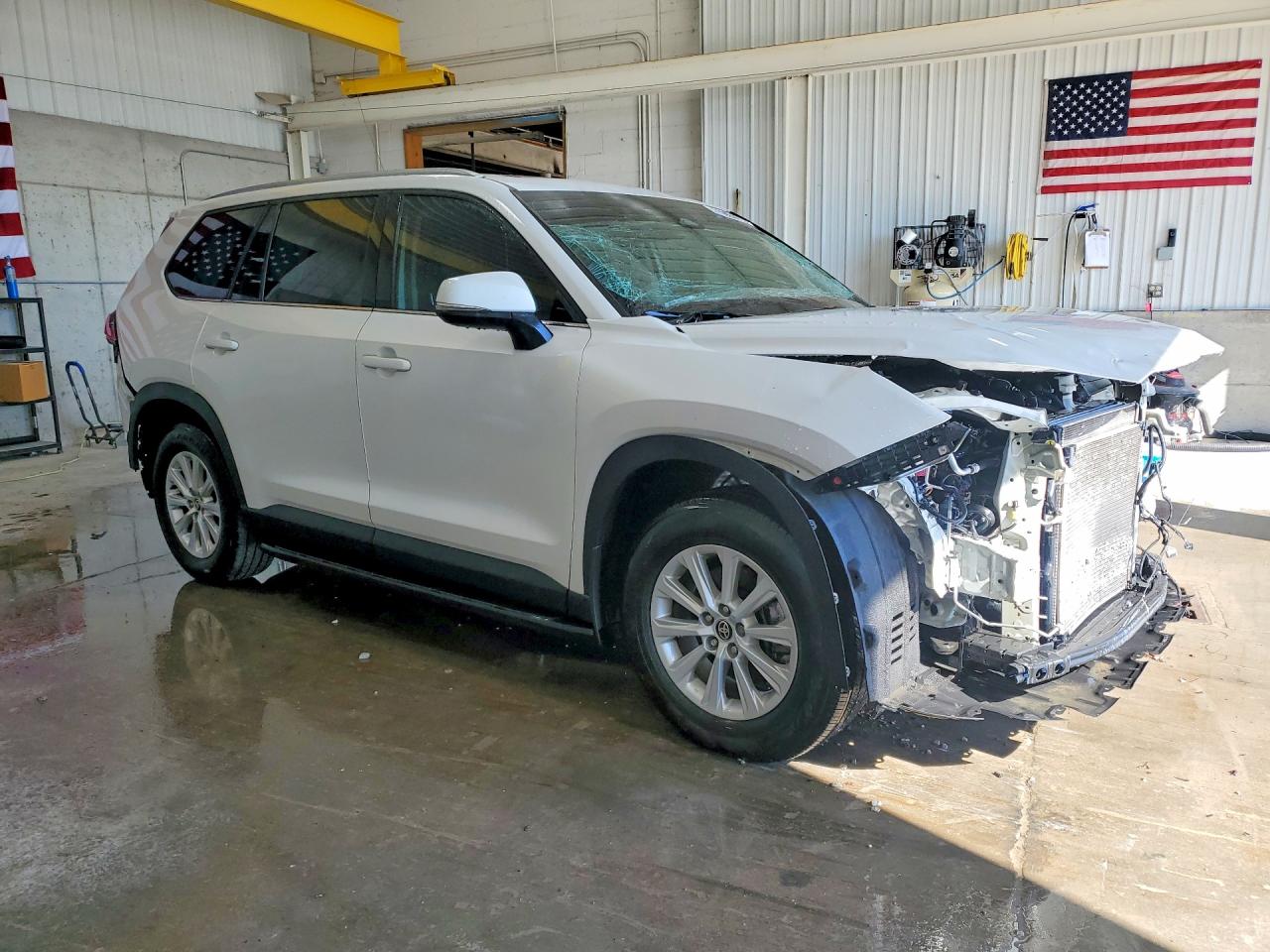 Toyota Grand Highlander Xle