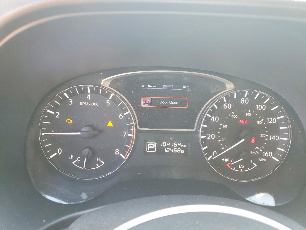 Nissan Pathfinder Sv