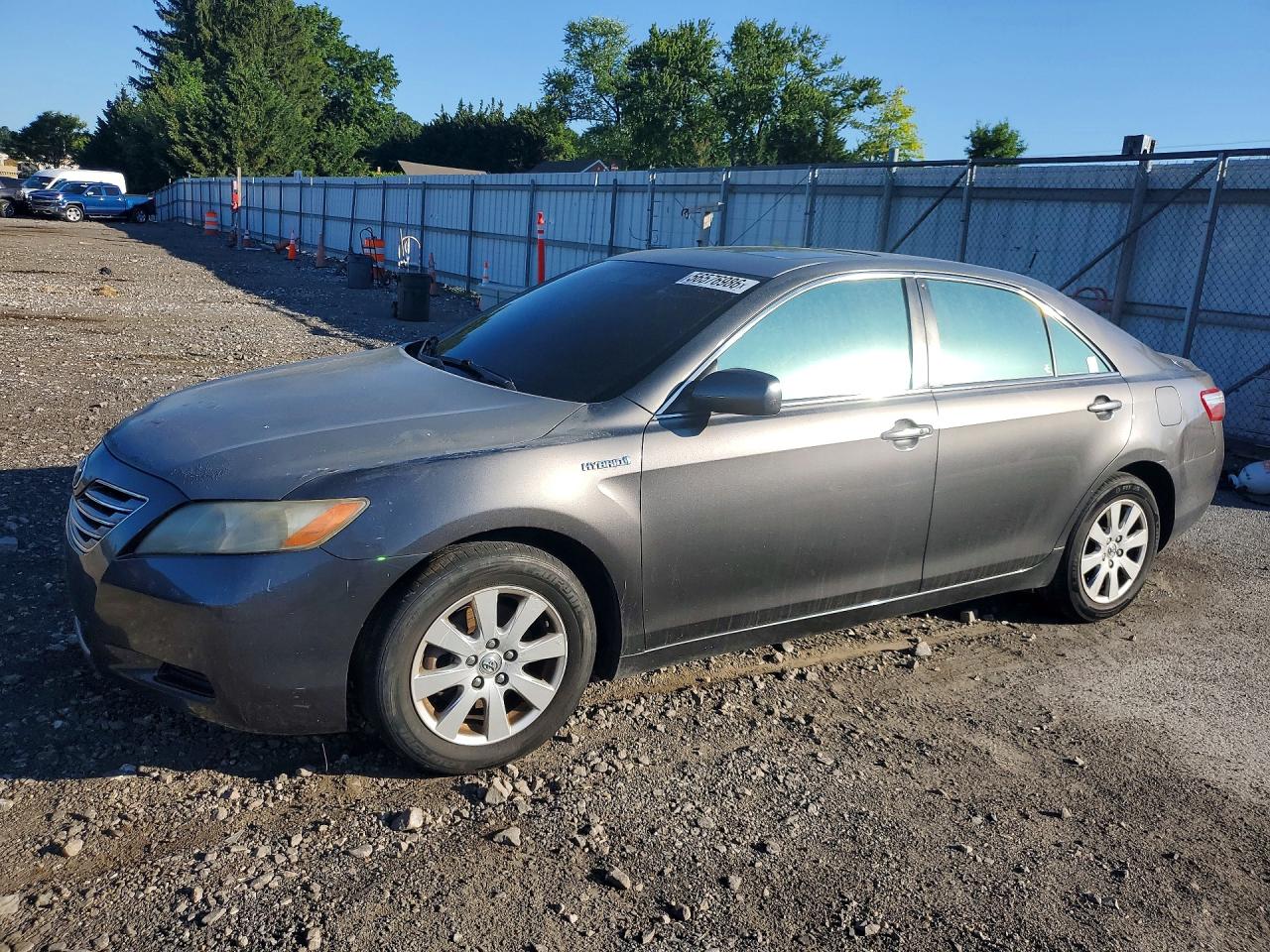Salvage Toyota Camry Image
