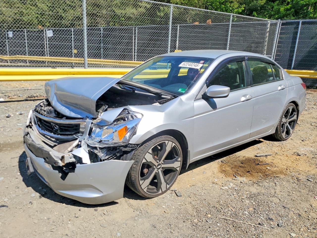 Salvage Honda Accord Image