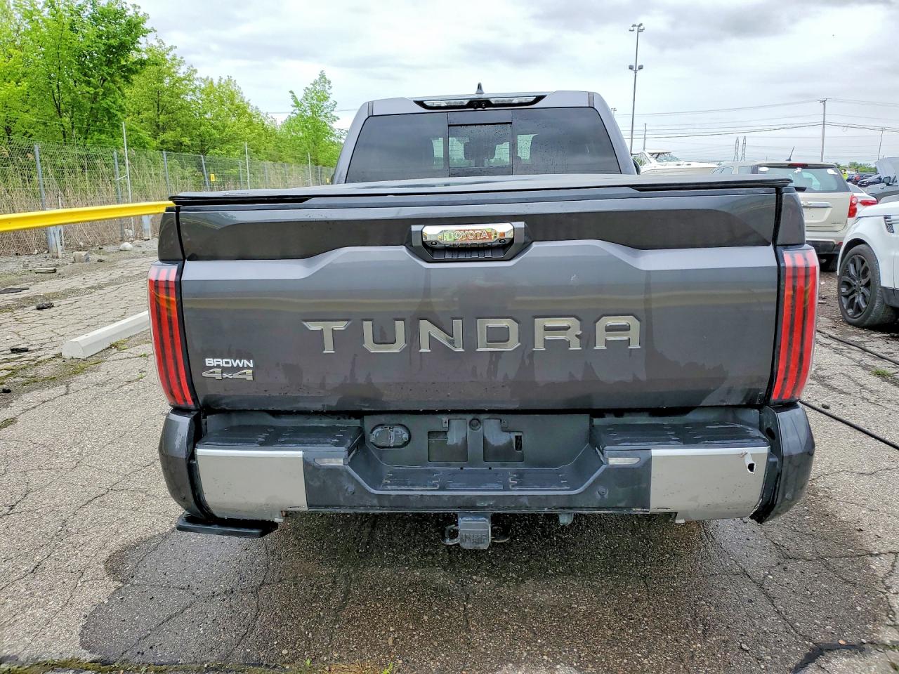 Toyota Tundra Double Cab Limited