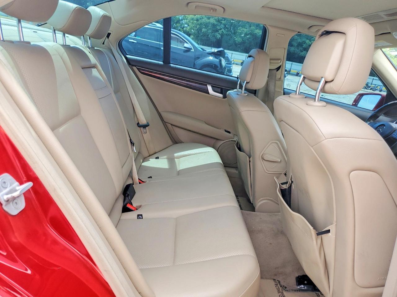 Mercedes-Benz C-Class 300 4matic