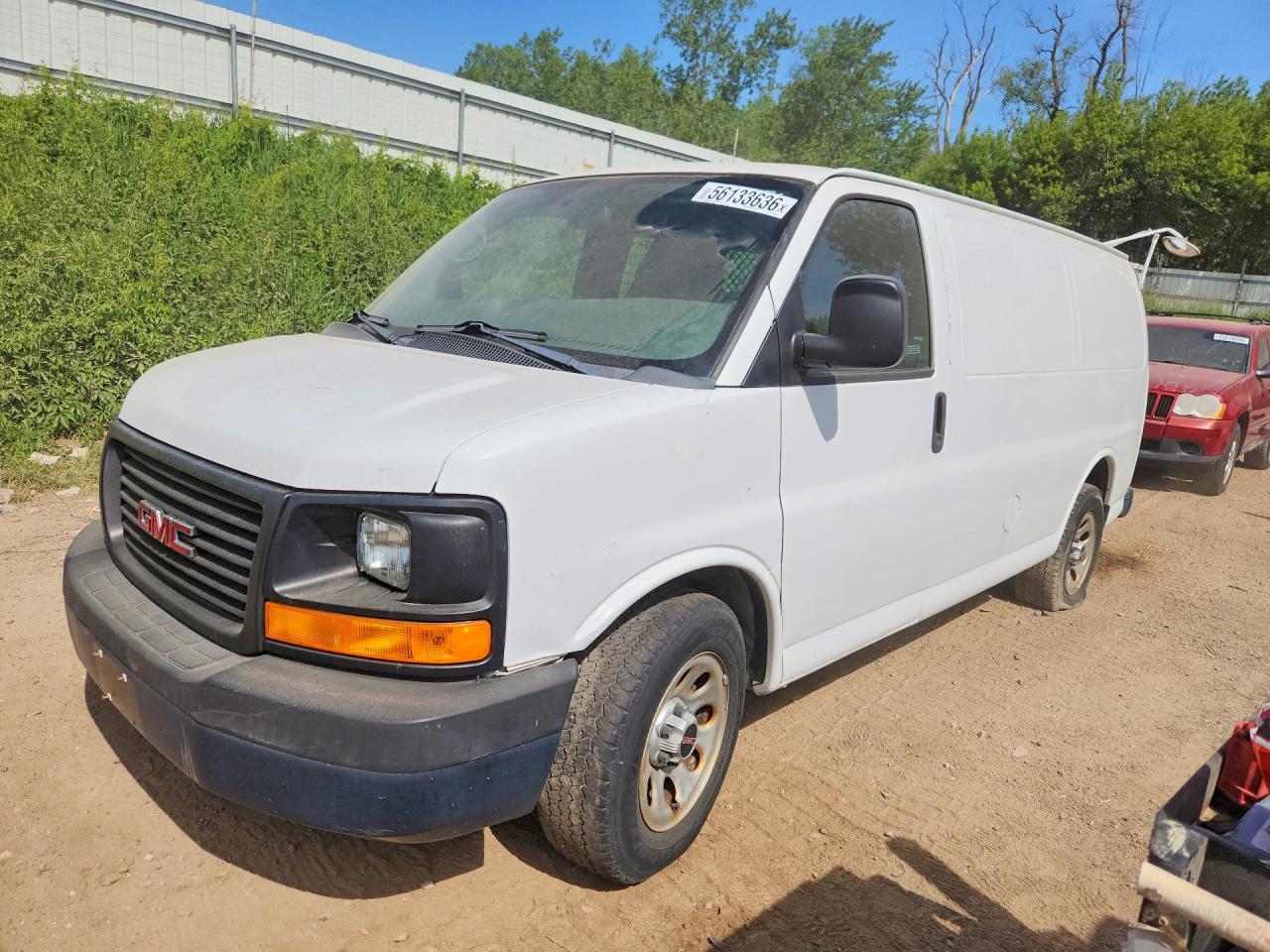 Salvage GMC Savana Image