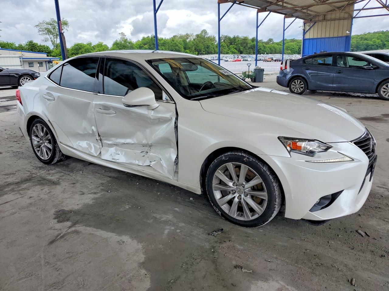 Lexus Is 200t