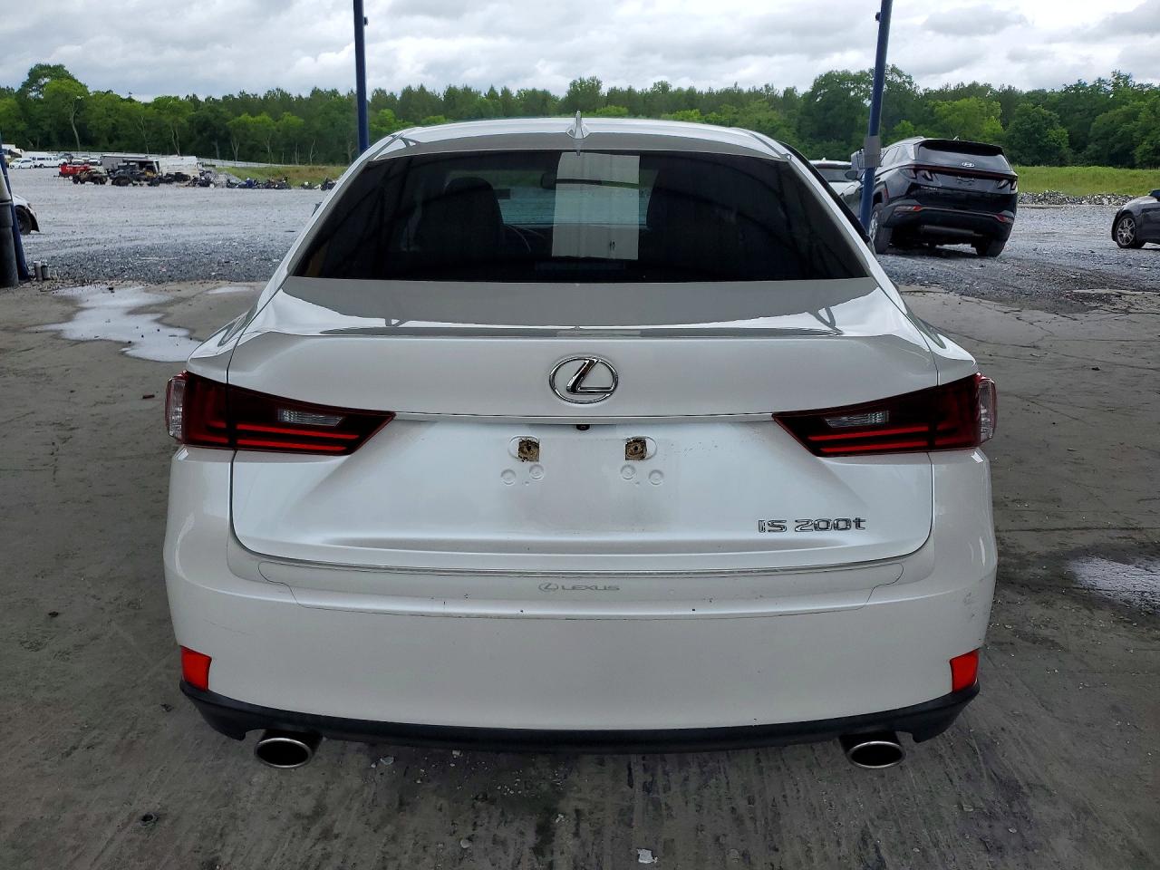 Lexus Is 200t