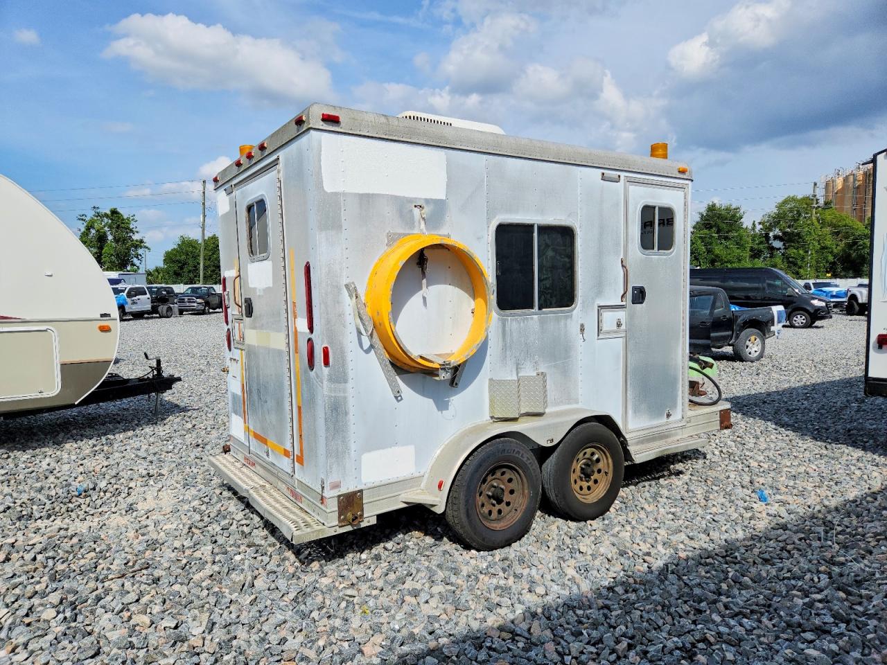 Feat Trailer