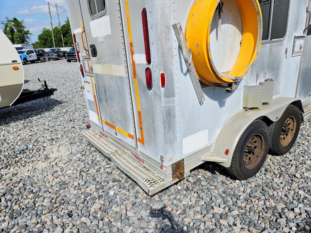 Feat Trailer