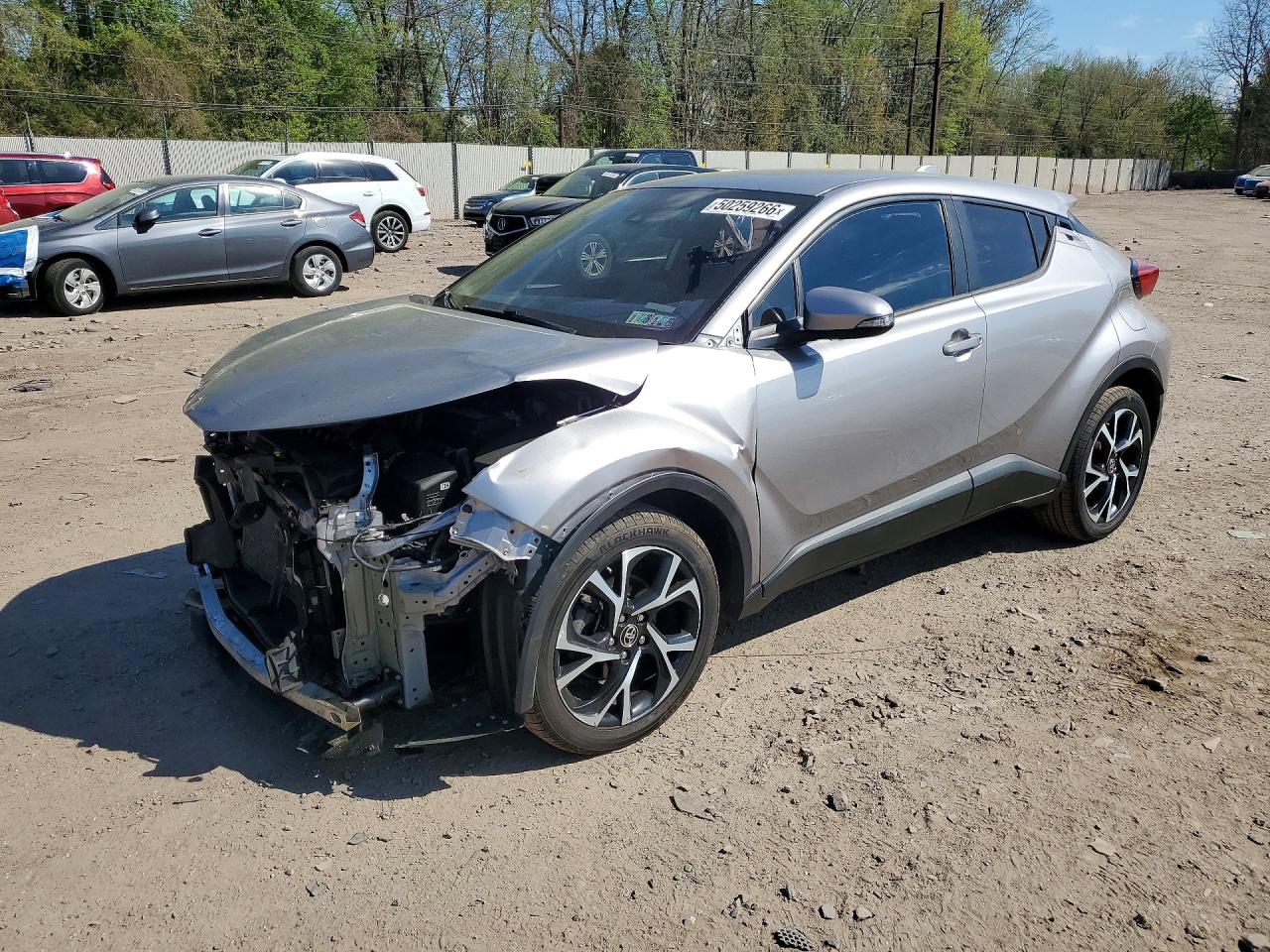 Salvage Toyota C-HR Image
