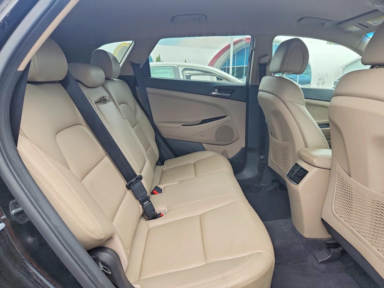 Hyundai TUCSON Sel Plus