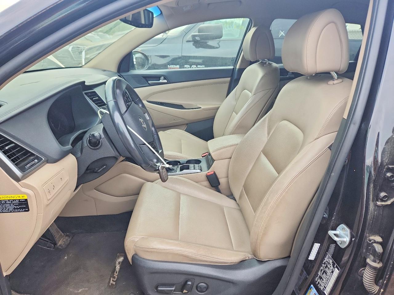 Hyundai TUCSON Sel Plus