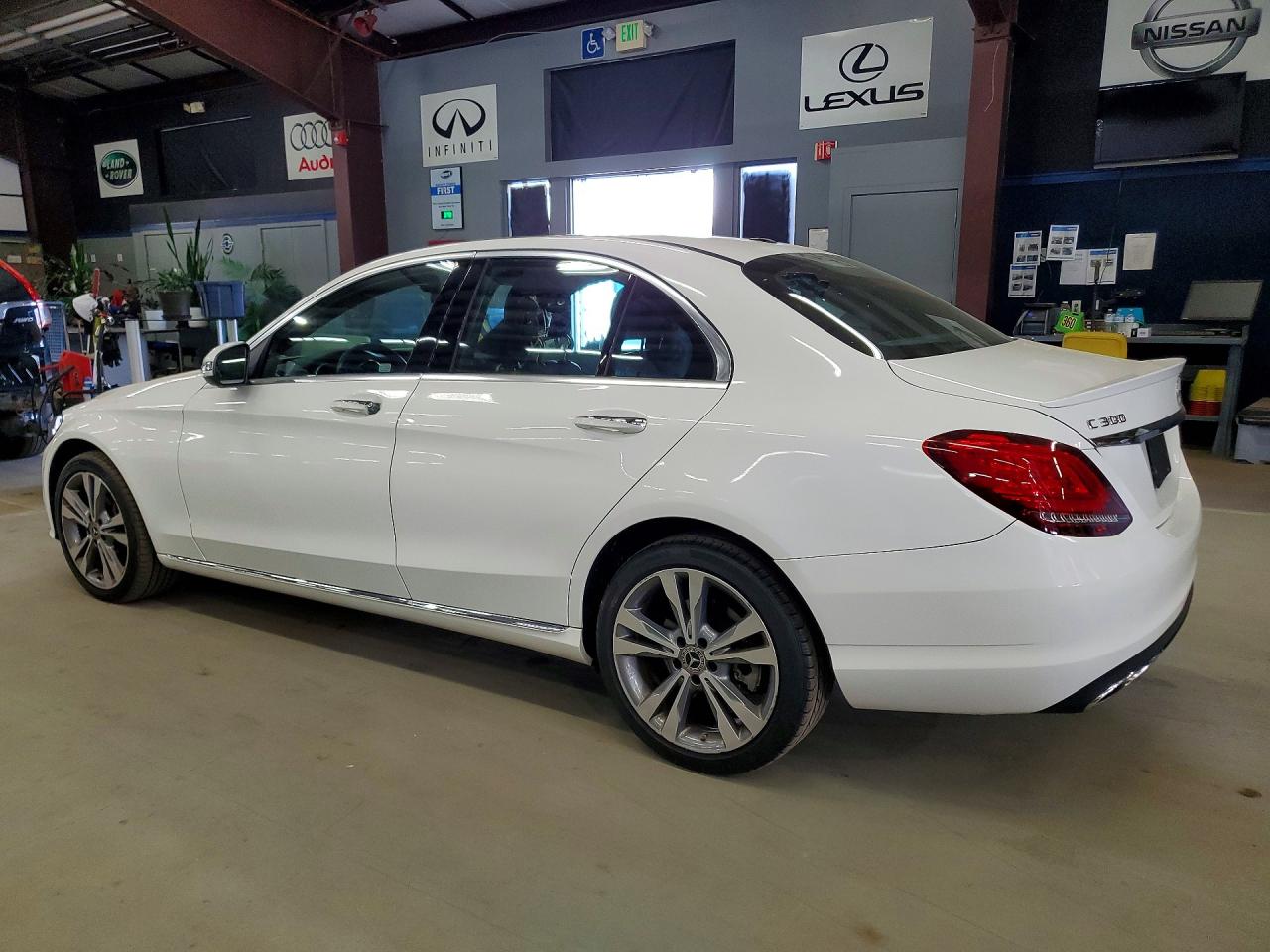Mercedes-Benz C-Class 300 4matic
