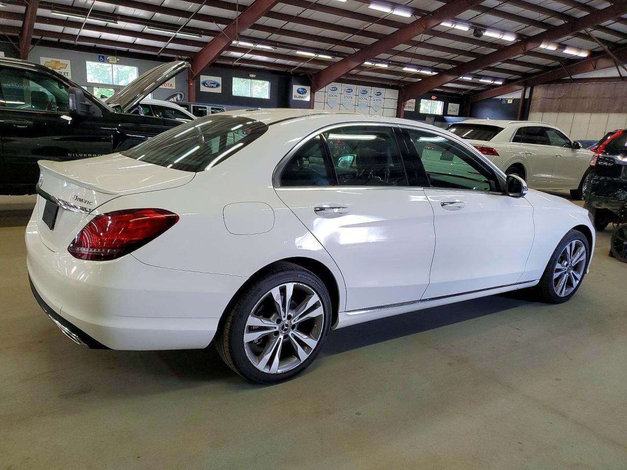 Mercedes-Benz C-Class 300 4matic