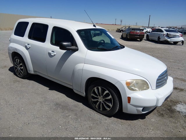 Salvage Chevrolet HHR Image