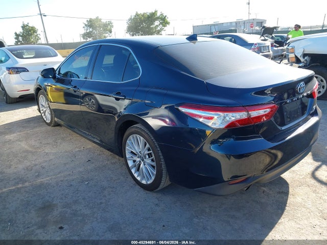 Toyota Camry Xle