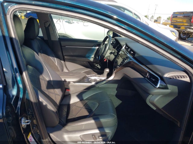 Toyota Camry Xle