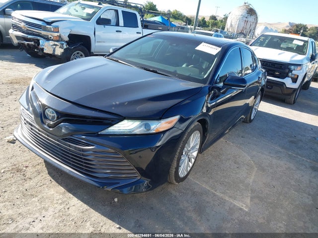 Toyota Camry Xle