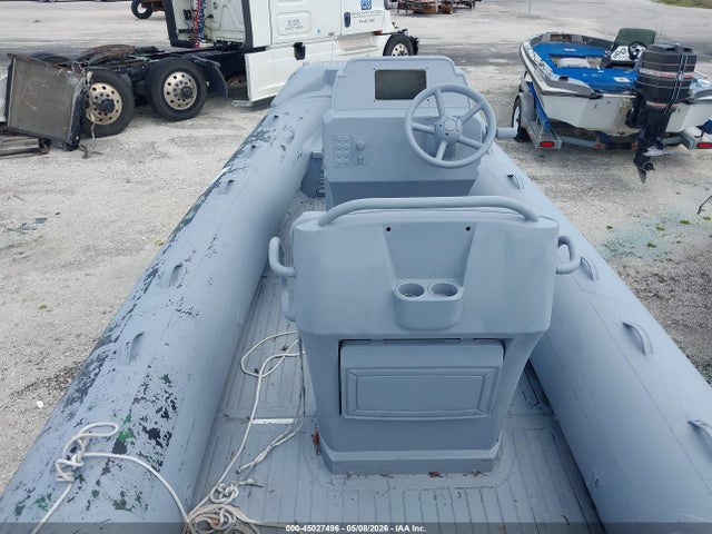 Other Highfield Sport 560 Hypalon 18