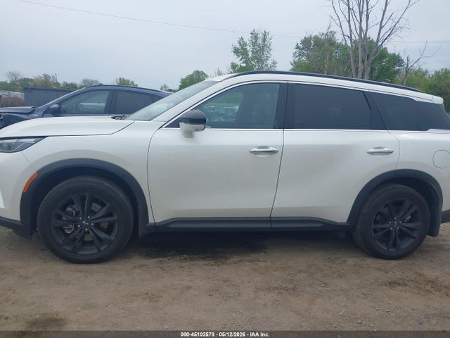 INFINITI Qx Luxe Awd