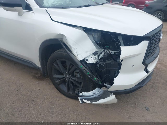 INFINITI Qx Luxe Awd
