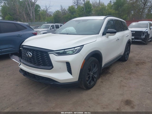 INFINITI Qx Luxe Awd