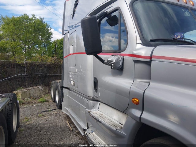 Freightliner Cascadia 125