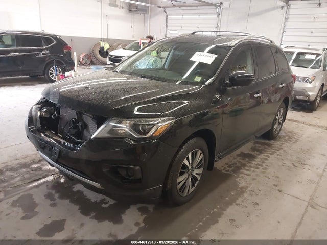Nissan Pathfinder S 4wd