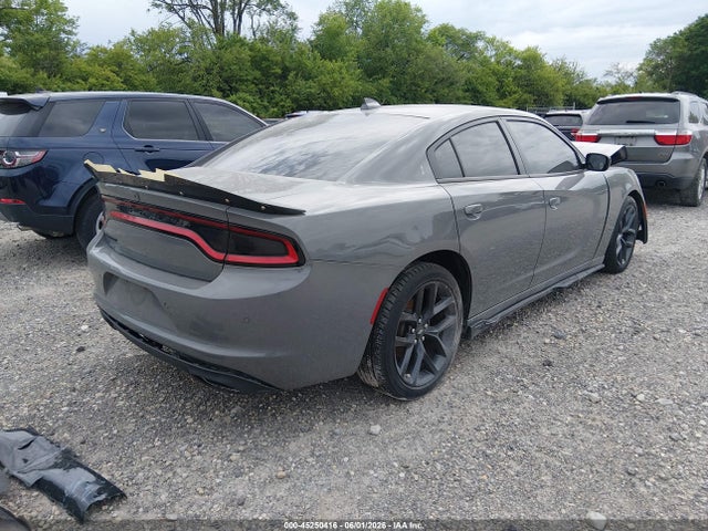 Dodge Charger Sxt