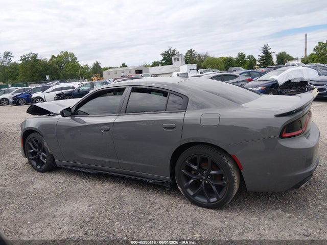 Dodge Charger Sxt