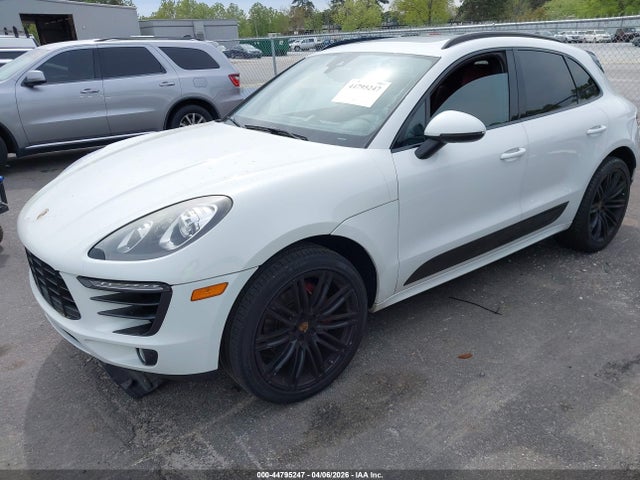 Porsche Macan S