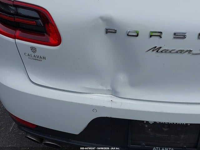 Porsche Macan S