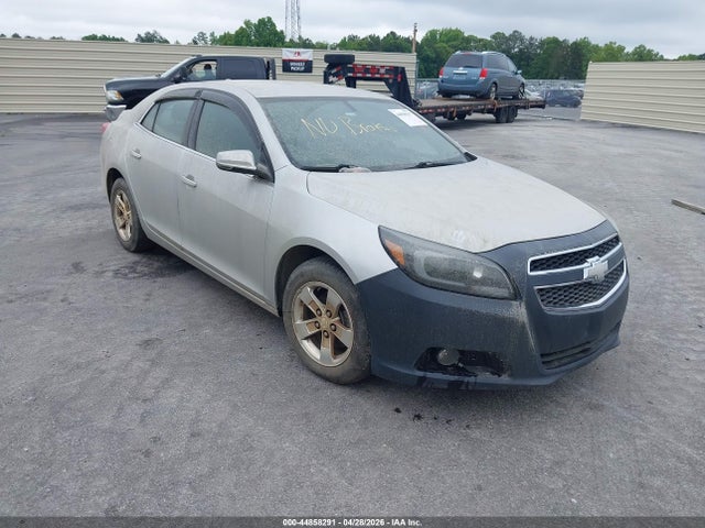 Salvage Chevrolet Malibu Image
